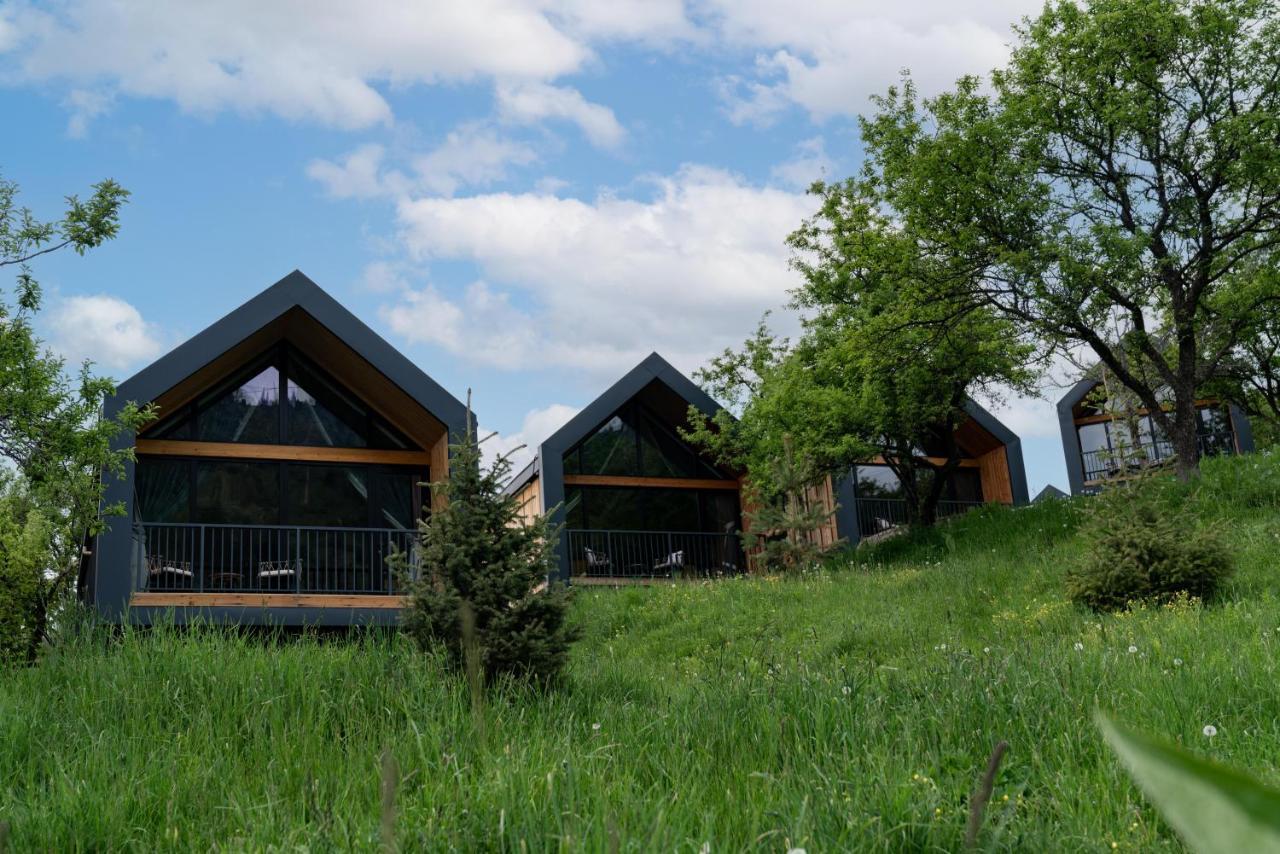 Qazaq Auyl Eco Hotel Almaty Exterior photo