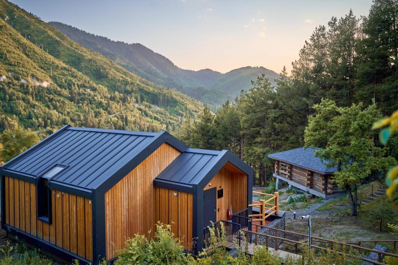 Qazaq Auyl Eco Hotel Almaty Exterior photo