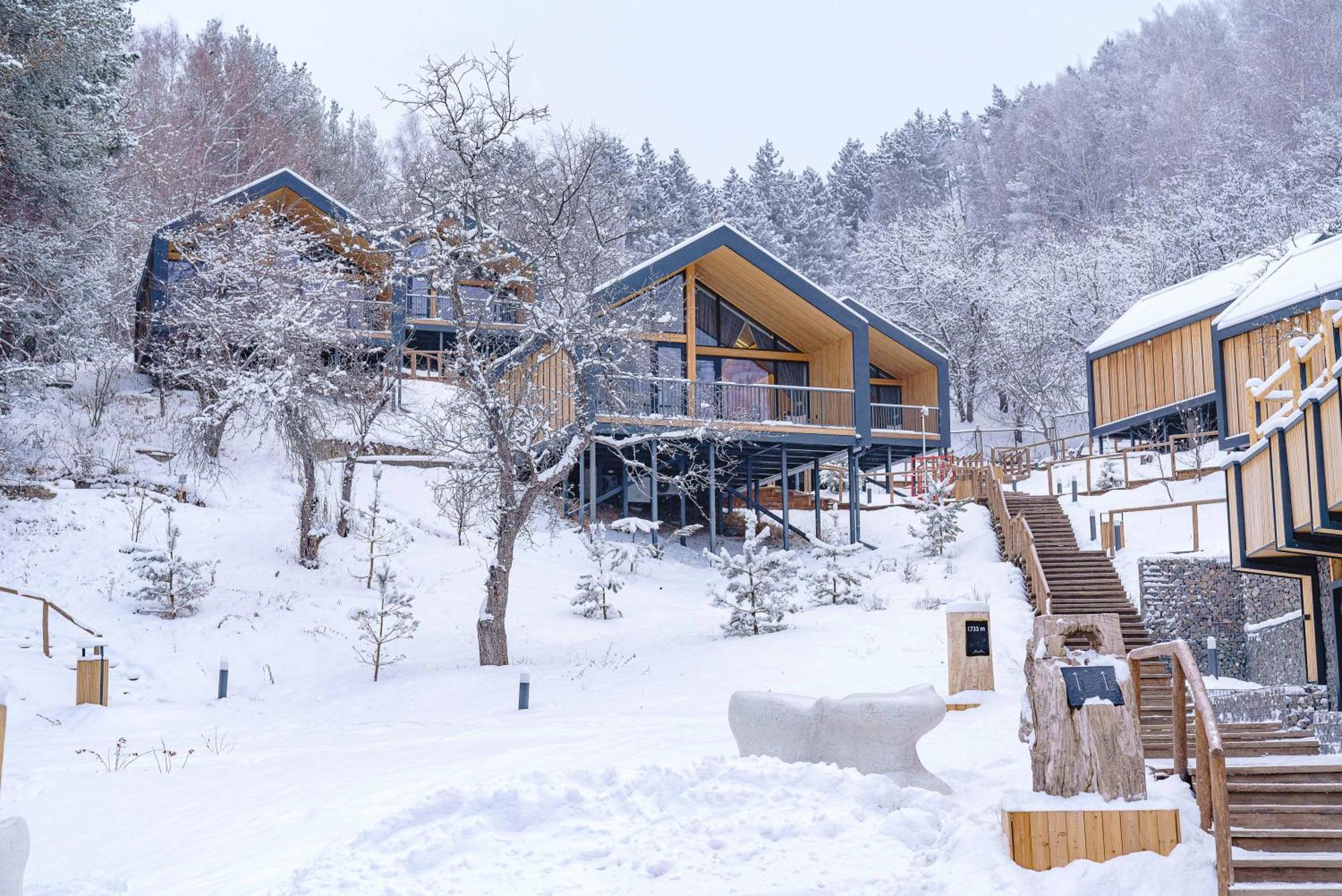 Qazaq Auyl Eco Hotel Almaty Exterior photo