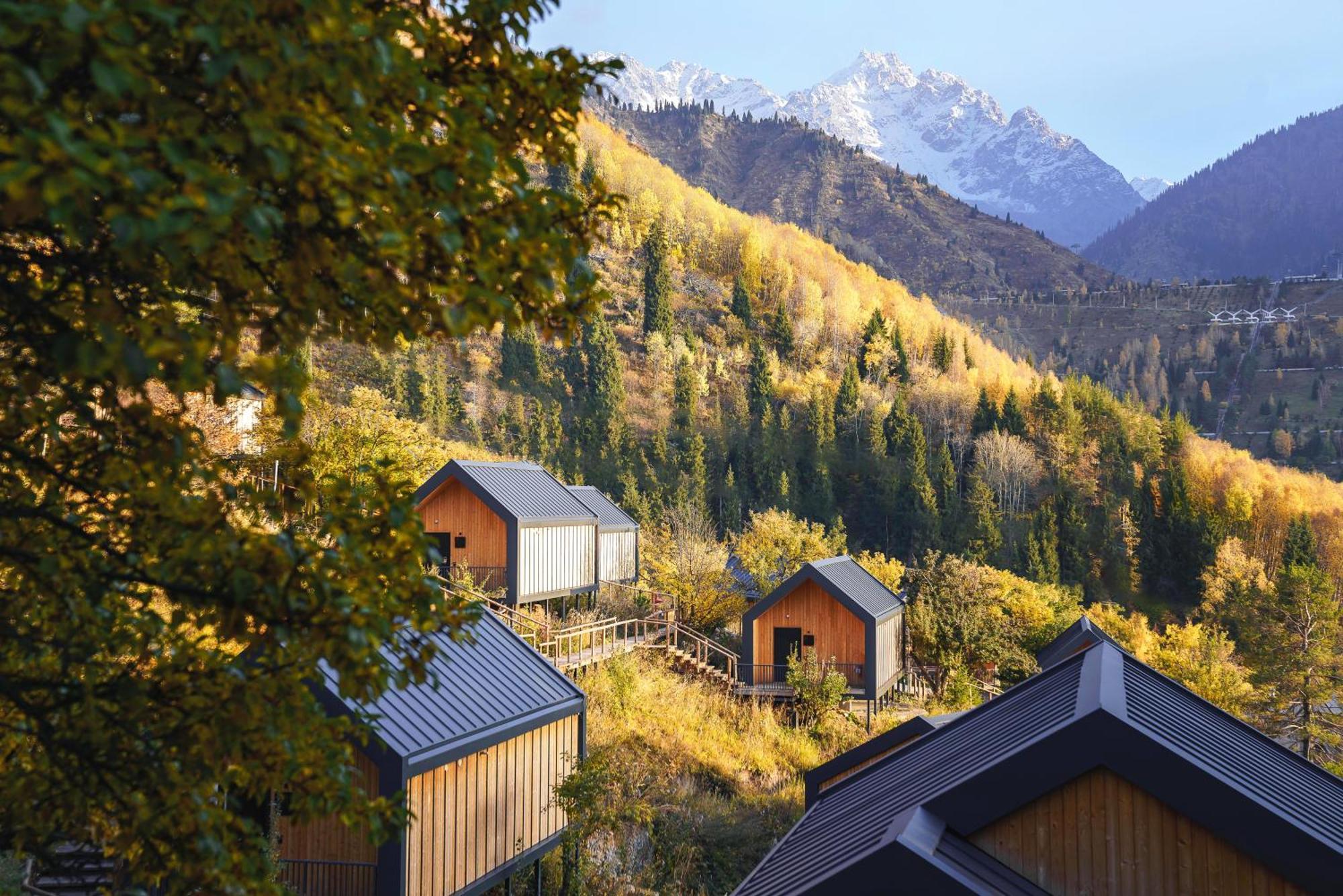 Qazaq Auyl Eco Hotel Almaty Exterior photo
